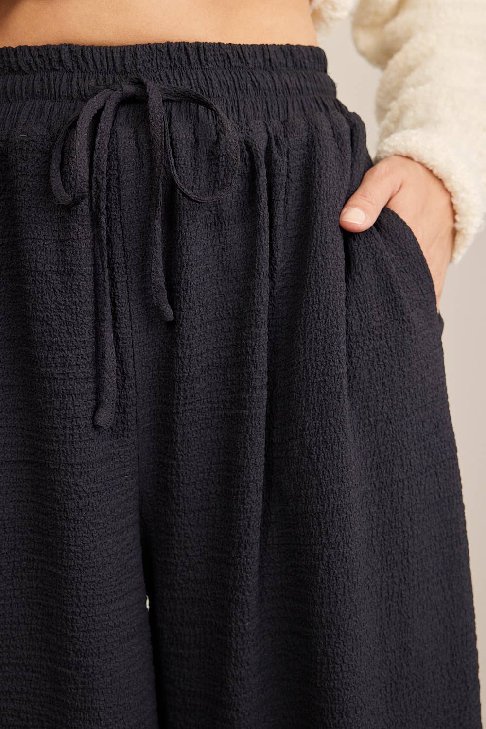 Textured Wide Leg Pants