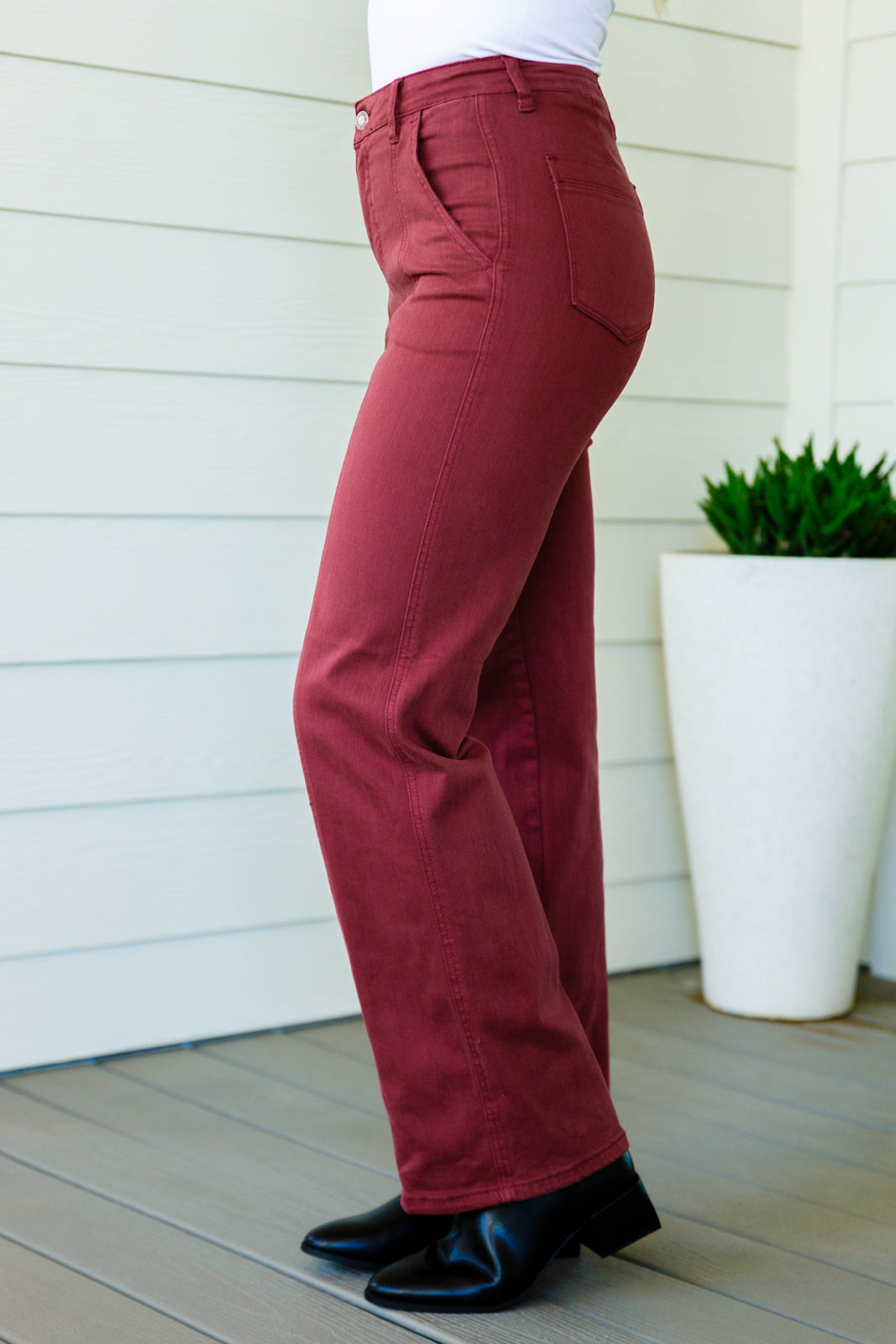 Phoebe High Rise Front Seam Straight Jeans in Burgundy