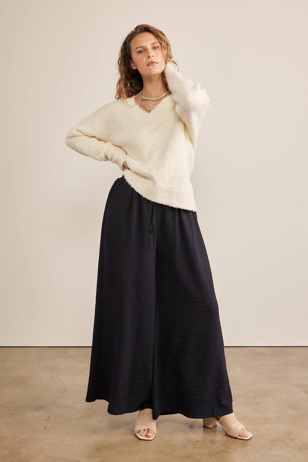 Textured Wide Leg Pants