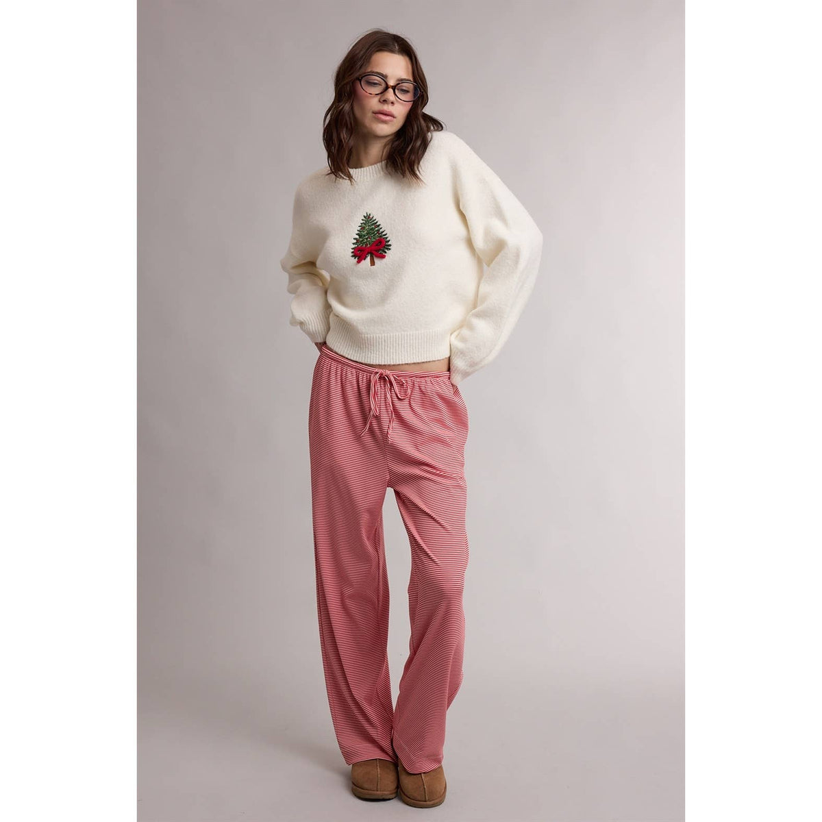 BOW CHRISTMAS TREE EMBROIDERED GRAPHIC SWEATER / WL26-13377