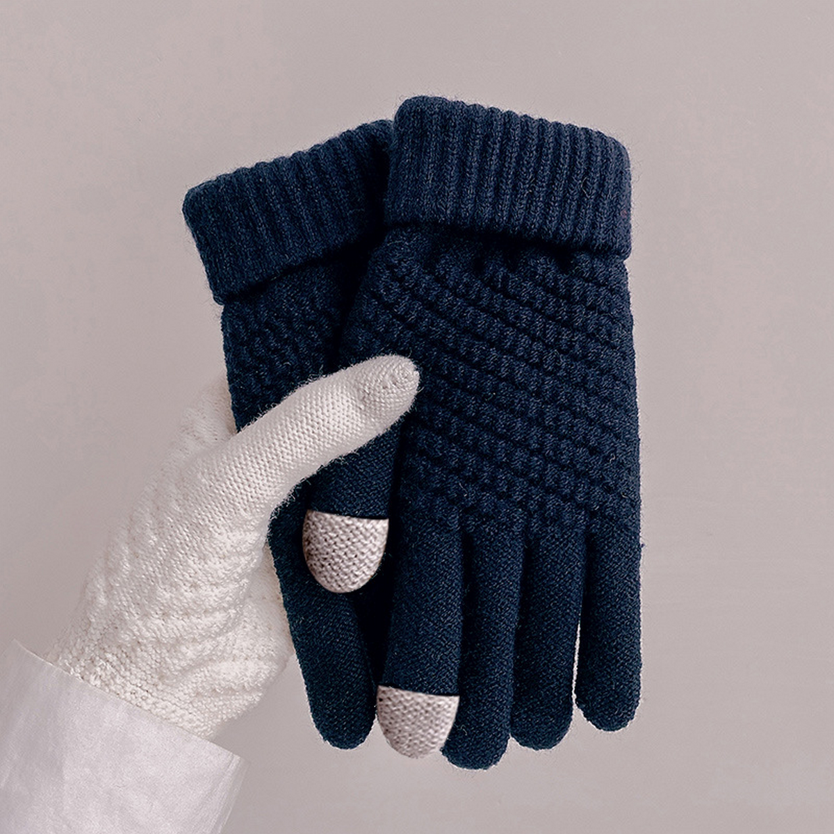 Knit Gloves