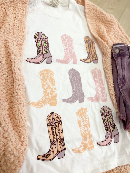 Boots (TEE) - PINK COWGIRL