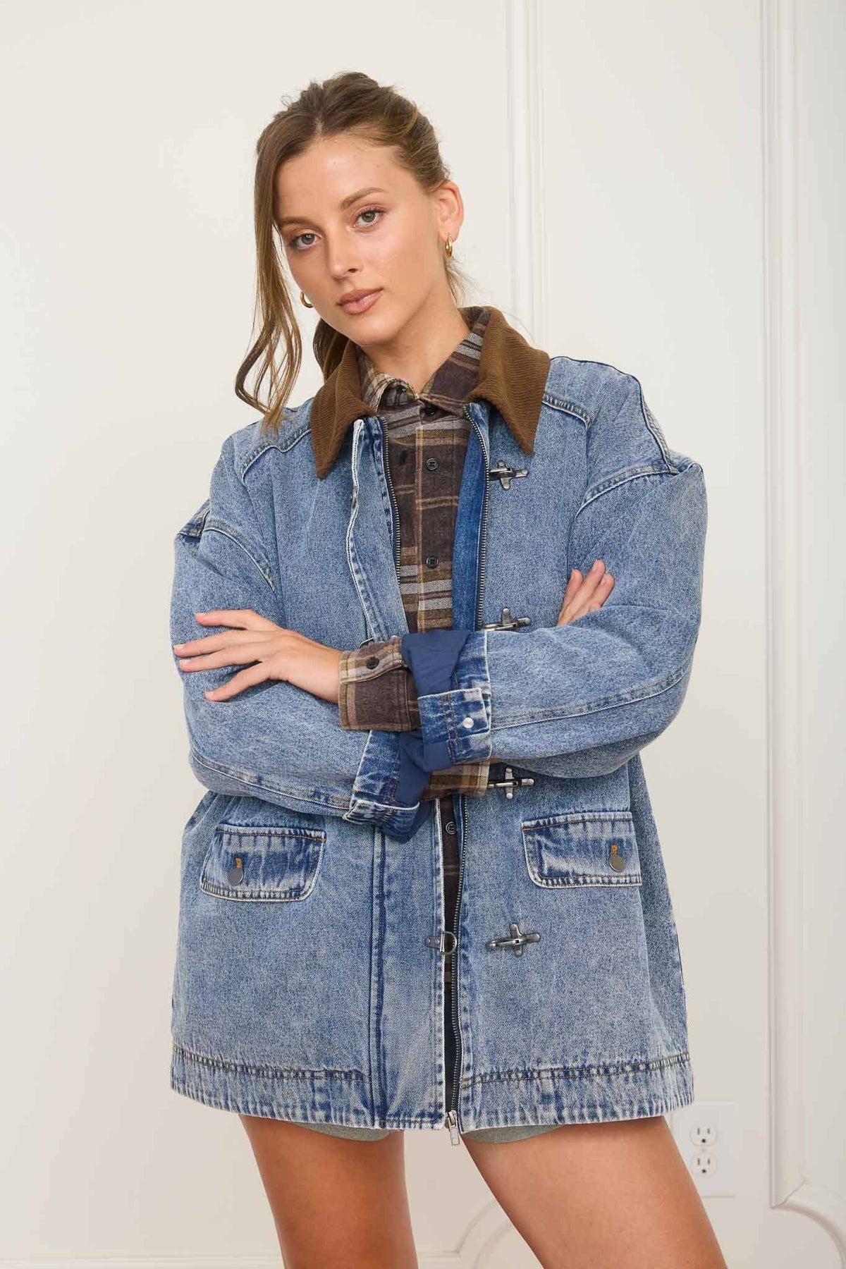 Contrast Collar Latch Hook Washed Jacket