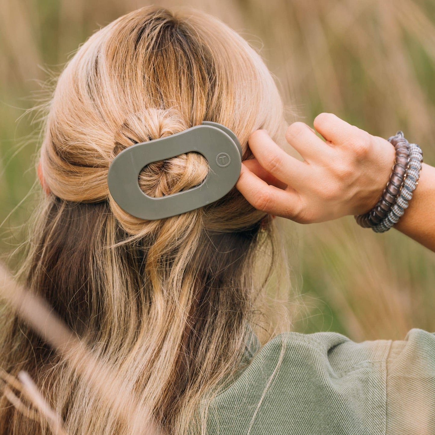 Flat Round Hair Clip | Medium | Sage It Ain't So