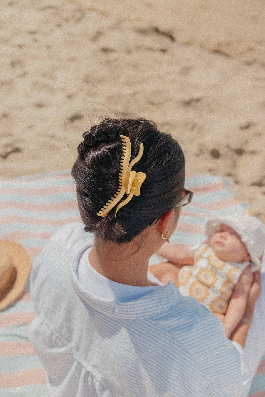 KAXI ORIGINAL WAVY HOLD EVERYTHING CLAW